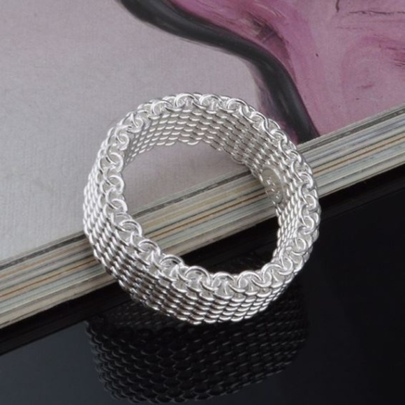 Love Is Real Couture Jewelry - Essential 925 Silver Mesh Ring